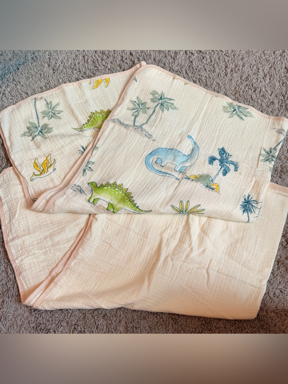 NEW Pack of 2 Cotton Hushlibaby Muslin Dinosaur Swaddles